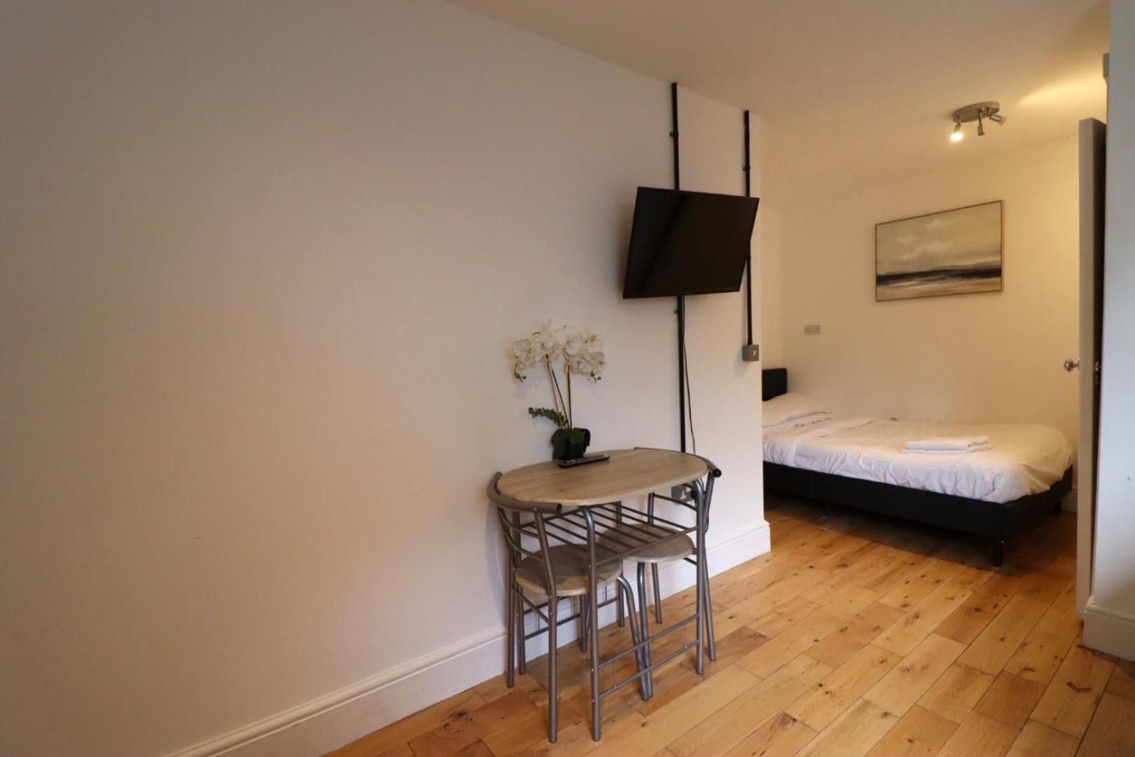 Апартаменты Flat 4, 10 St John'S Борнмут Экстерьер фото